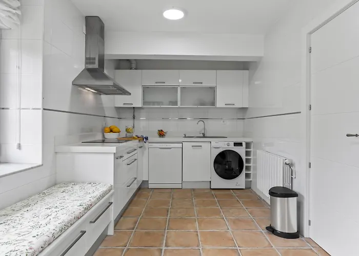 La Casuca Del Musico Novales