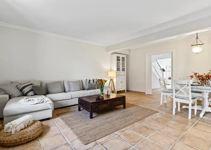 La Casuca Del Musico * Novales